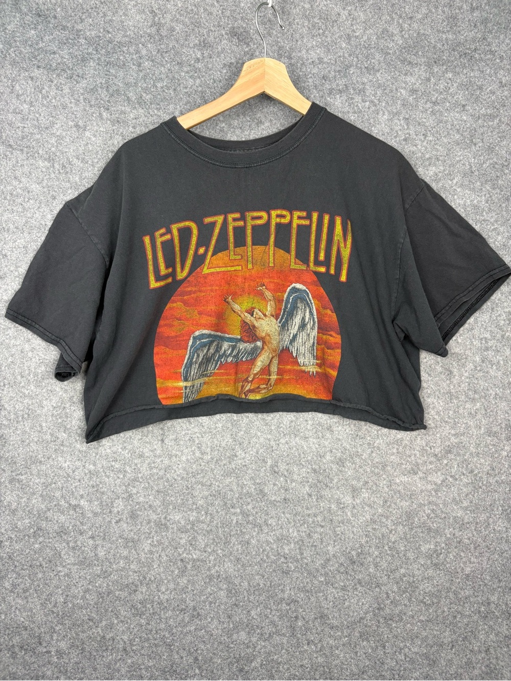 Official Led Zeppelin XL Cropped Graphic Band Tee Black